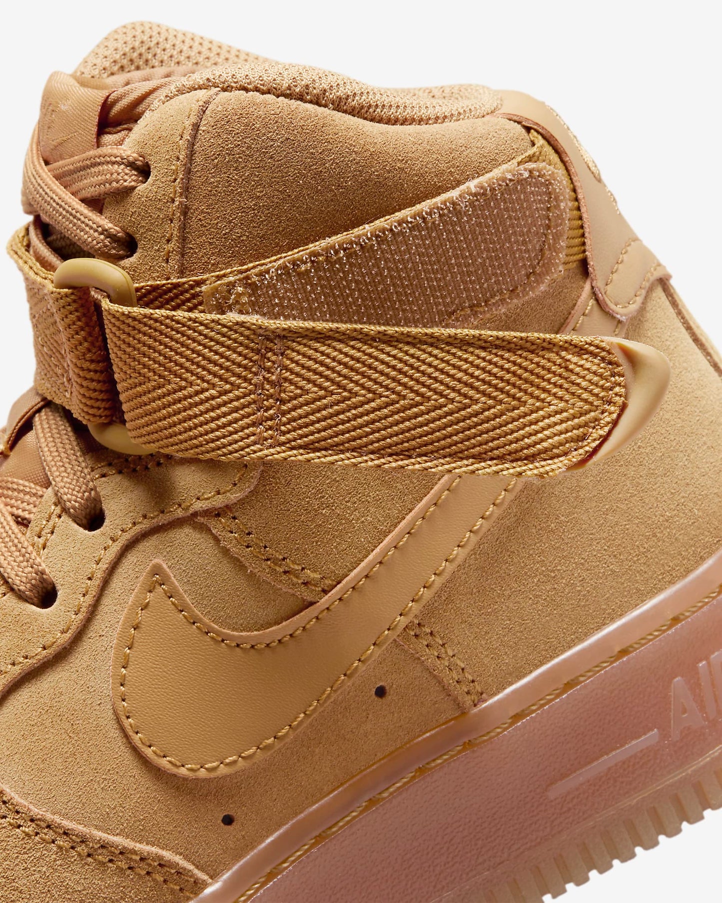 Nike Air Force 1 High LV8 3 "Wheat" GS