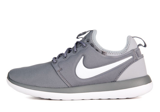 NIKE Roshe Two "Cool Grey"